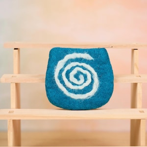 Wool Felt Zippered Coin Pouch – 4 in x 4 in – Felted Cosmetic Bag, Coin Purse