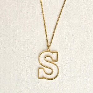 Collar de letras de plata personalizado Colgante de inicial de plata personalizado Collar de letras de plata elegante Collar de inicial de plata esterlina