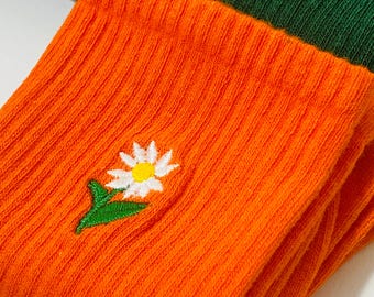 Calcetines de algodón con bordado de margaritas: juego de 2, unisex