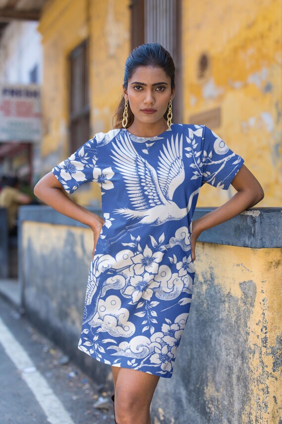 elegant t shirt dress Elegant Floral Crane T-Shirt Dress