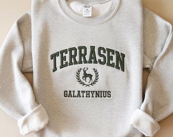 Terrasen Embroidered Sweatshirt, Terrasen Sweater, Throne of Glass Sweater, Shirt for the Rhysand Fan, ACOTAR Merch, Aelin Galathynius, TOG