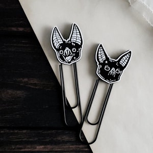 Vampire Bat paperclip Bookmark, Spooky cute, Goth