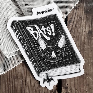 Naklejka winylowa na książkę Vampire Bat | Spooky Cute - Gothic Stationery | Haunted Library
