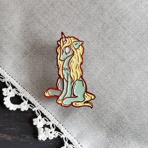 Zombicorn zombie unicorn pin