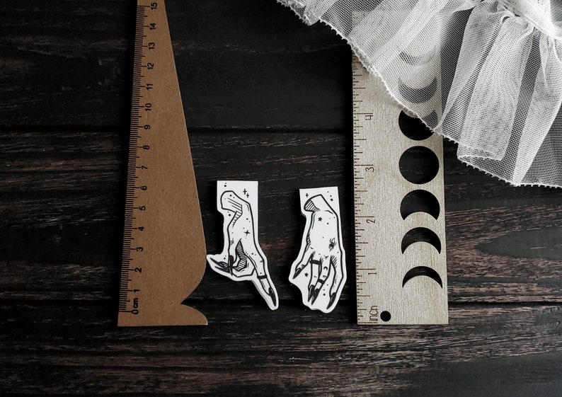 Witch's Claws magnetic Bookmark SET, Spooky cute, Goth image 6