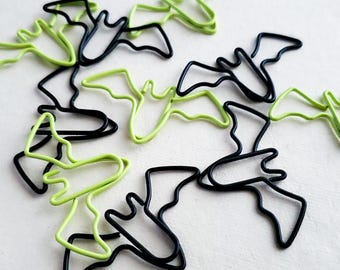 Green Bat paperclips | Spooky cute Goth