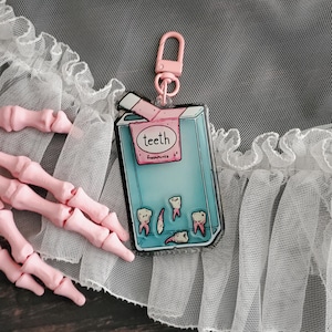 Teeth- Shaker charm keychain