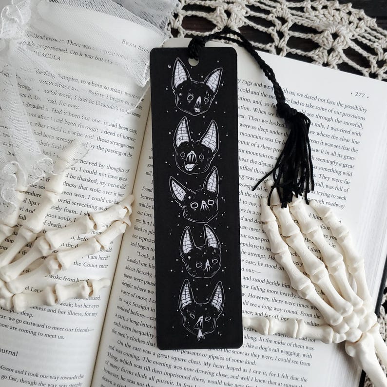 Black Vampire Bat Bookmark, Spooky cute, Goth image 2