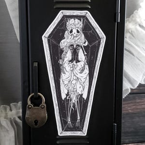Skeleton Fairy Coffin Magnet | Gothic Dark Fantasy Creepy Cute Art Décor