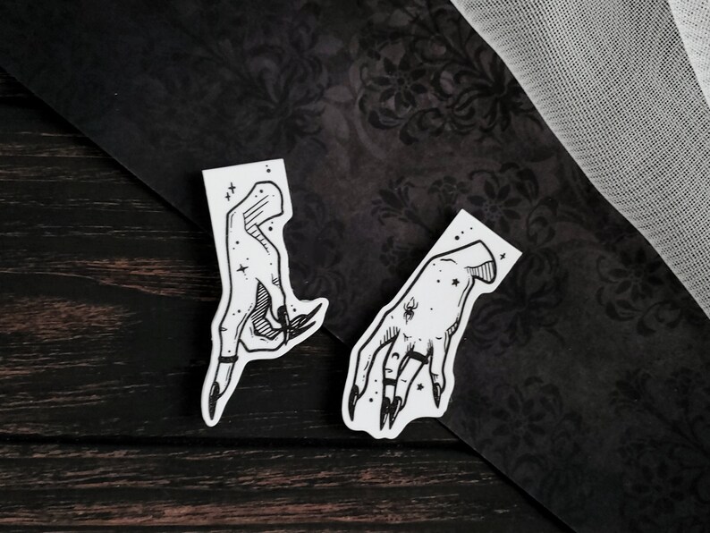 Witch's Claws magnetic Bookmark SET, Spooky cute, Goth image 2