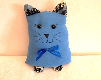 Handmade Stuffed Cat Pillow Pal – 7" Cotton Mini Kitty Décor