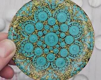 Green and blue glitter ot mandala, 3 inch, wood round, home decor, magnet, ornament, hanging decoration, hand painted dot art, gifts for her