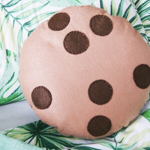 Chocolate Chip Cookie Cushion, Biscuit Cushion, Food Pillow, Pretend Biscuit, Cookie plush, Child bedroom decoration, Cookie Pillow