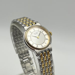Vintage 1994 Womens Citizen 3220-S13271 Quartz 2-Tone Watch