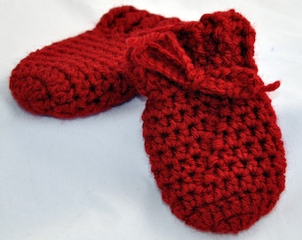 Baby Thumbless Mittens in size 0 to 6 months or 6 to 12 months