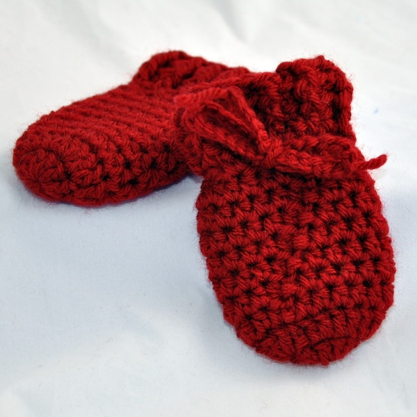 Baby Thumbless Mittens in size 0 to 6 months or 6 to 12 months