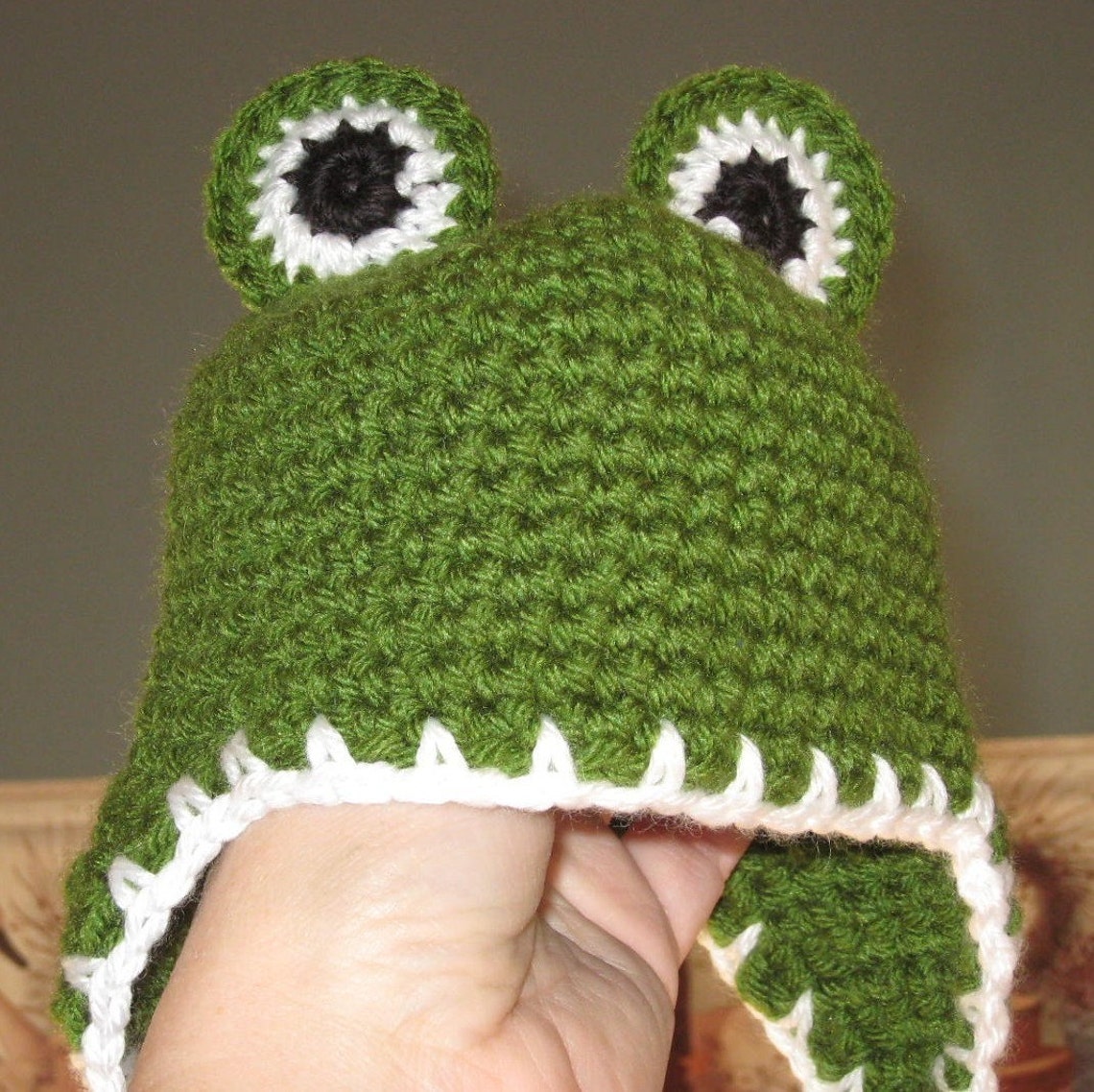 frog ears hat