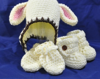 Lamb Hat, Booties and Mittens, in size 0 to 6 months