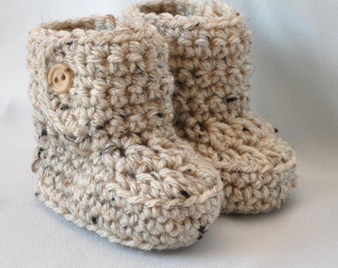 Baby Booties, Crochet Baby  Boots with button top, size 0 to 6 Months