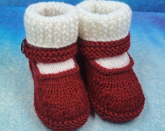 Baby Booties, Hand Knit Booties, Mary Jane style Booties, Booties and Socks