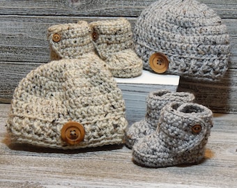 Button up Booties and Matching Hat, Winter Baby Set