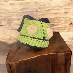 Invader Zim beanie