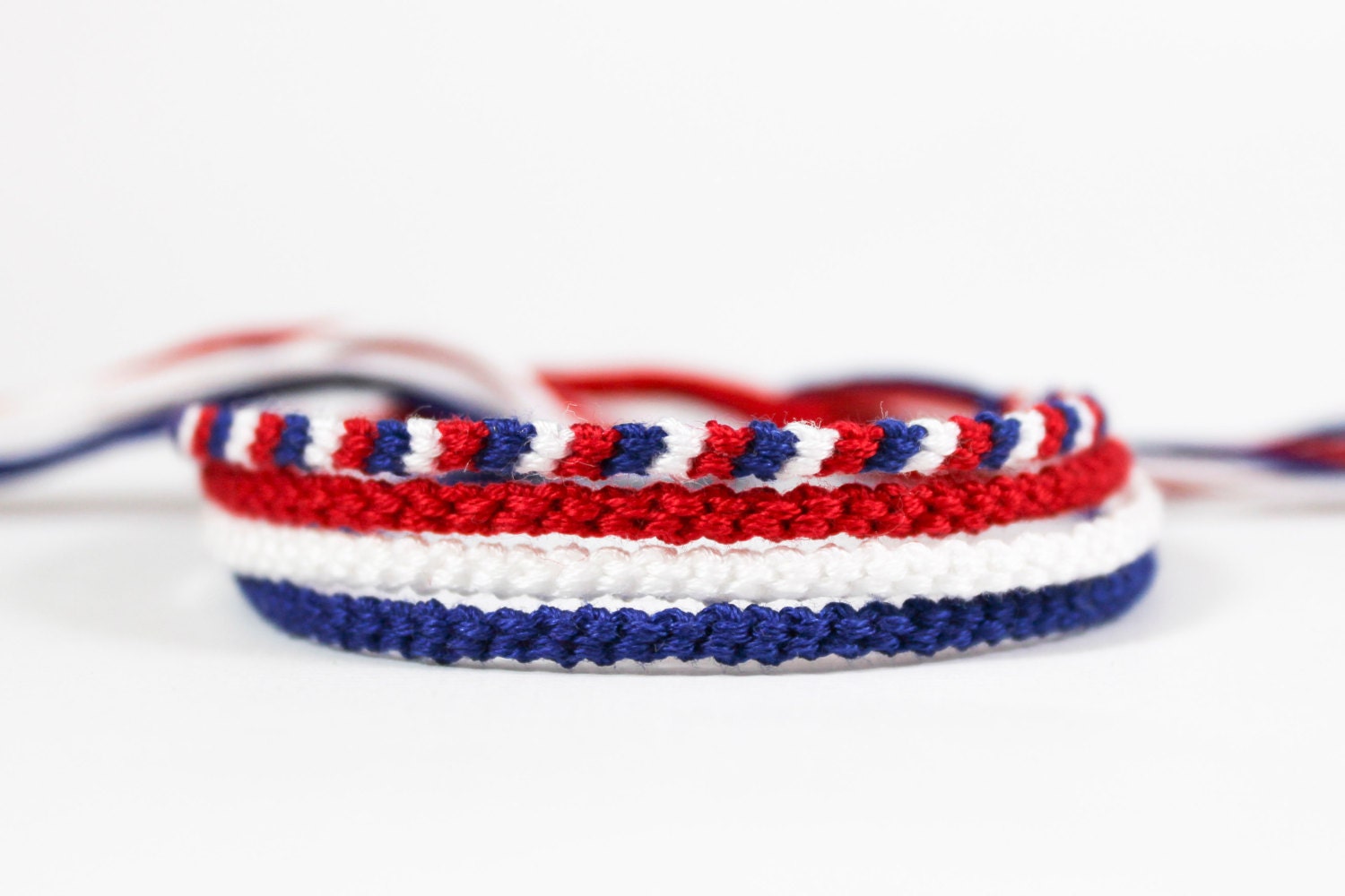 Fun Express Adjustable Patriotic Friendship Rope Bracelets - Bulk set of 72  Red, White and Blue - Fourth of July Jewelry and Party Favors