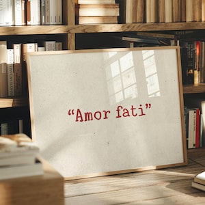FYSISKT TRYCK Nietzsche Amor Fati Citattryck Röd Typografi Stoisk Filosofi Poster Meningsfull Minimalistisk Kontorsinredning OUNI RAM