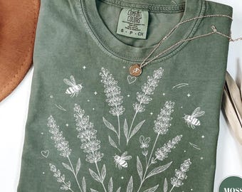 Comfort Colors® Lavender Bee T-Shirt, Wildflower Nature Tee, Cottagecore Botanical Floral Top, Honeybee Garden Gift, Boho Aesthetic Outfit