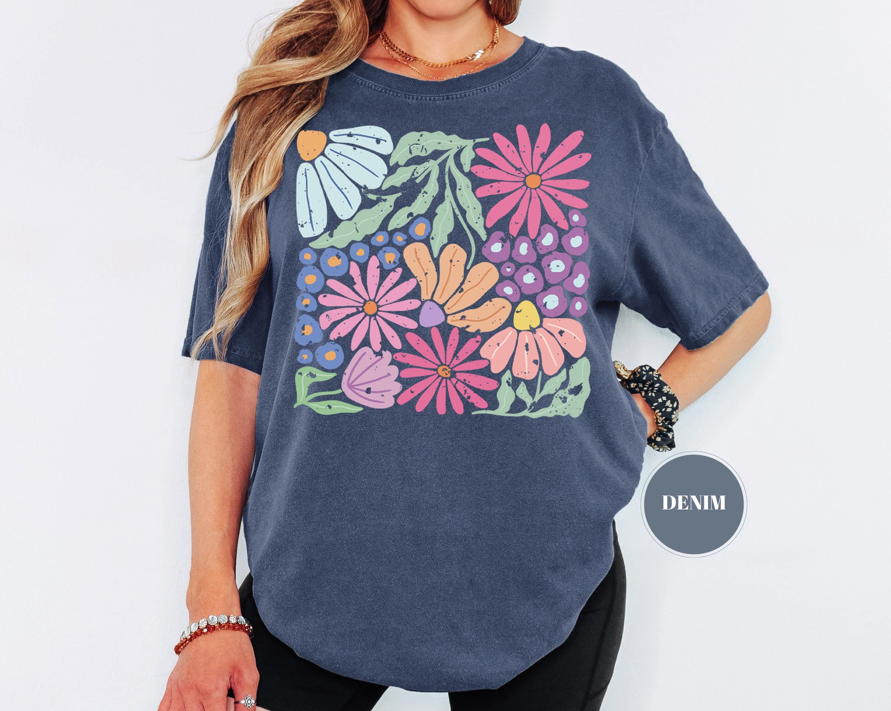 Trendy Boho Floral T-Shirt, Comfort Colors Shirt, Flower Graphic Tshirt, Cute Spring Garden Botanical Top, Summer Gift for Her, Women's Tee