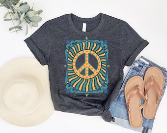 Peace Sign T-Shirt: Retro Hippie Boho Graphic Tee