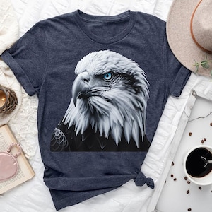Bald Eagle Graphic T-Shirt: Patriotic USA Pride Tee
