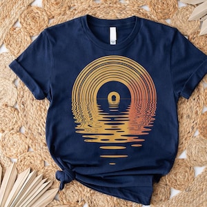 Retro Vinyl Record Shirt - Vintage Music Graphic Tee - Sunset Style T-Shirt - Gift for Musicians, Record Collectors & Music Lovers