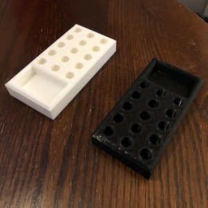 510 Cartridge Holder With Charger Slot