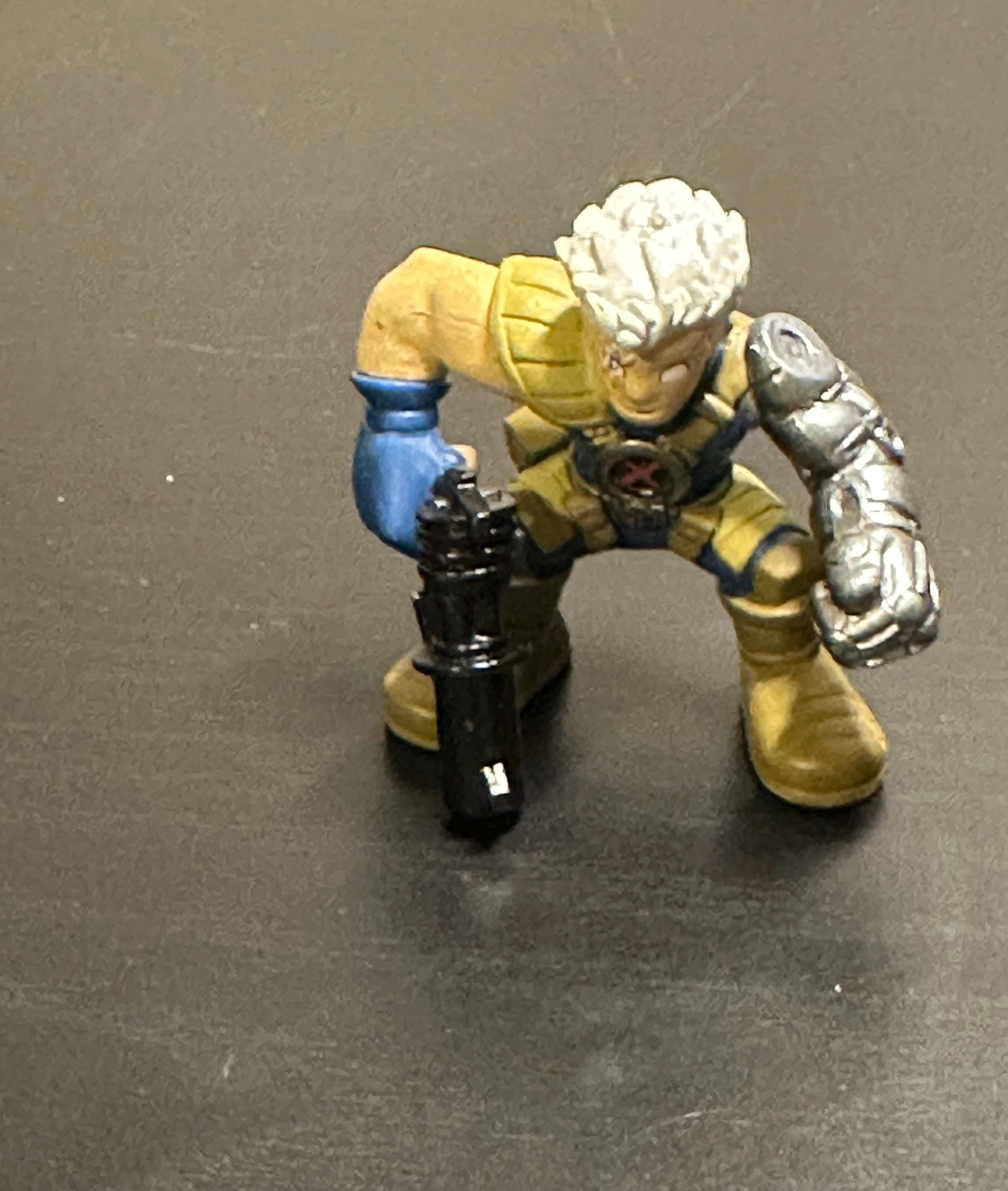 Vintage Hasbro Super Hero Squad Mini Figure Marvel X-Men Cable