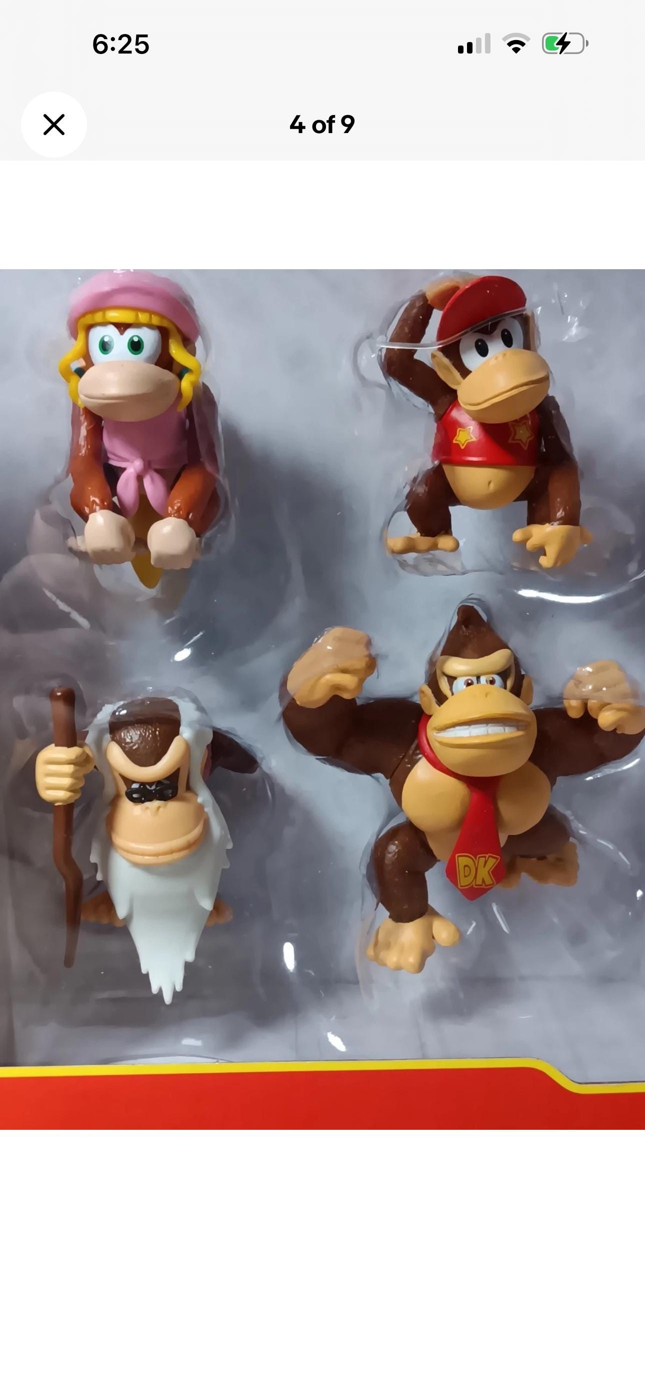 World of Nintendo Donkey Kong 4-pack Figures, Diddy, Dixie, Cranky