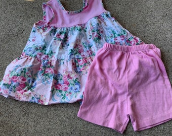 Girls Vintage Floral Tunic and Shorts Set