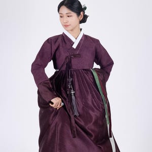 EWH017 | Pure Essence Traditional Woman Hanbok in Blackberry | Traditionele Hanbok-jurk voor bruiloft en Koreaanse Dol