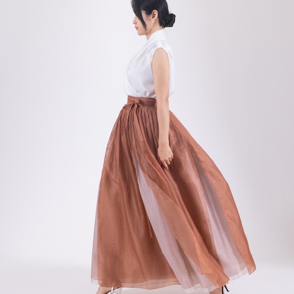 Solvia Modern Hanbok-rok in amberkleurige gloed | Modern Hanbok | Moderne Koreaanse rok | Koreaanse stijl | Koreaanse kleding | Koreaanse mode