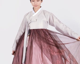 EWH013 l Hanbok tradicional de mujer Luminous Grace en rosa polvoriento / Vestido hanbok tradicional para bodas y dol coreanos