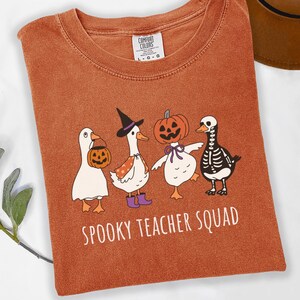 Spooky Teacher Goose Squad Shirt, Fall Teacher Shirt Gift, Halloween Teacher Shirt, Cute Ghost Teacher Halloween Shirt, Retro Halloween Tee