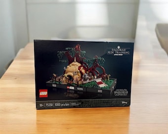LEGO Star Wars 75330 Star Wars Dagobah Jedi Training Diorama (New Sealed, Retired) Collector’s Jedi Set