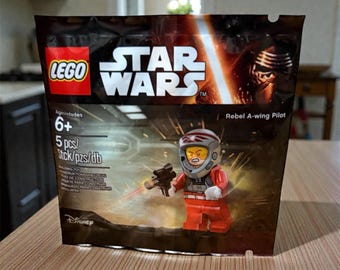 LEGO Star Wars Rebel A-Wing Pilot Minifigure 5004408 - 5 Pieces (New Sealed Polybag and RETIRED) Vintage Minifigure, Rare Collectible