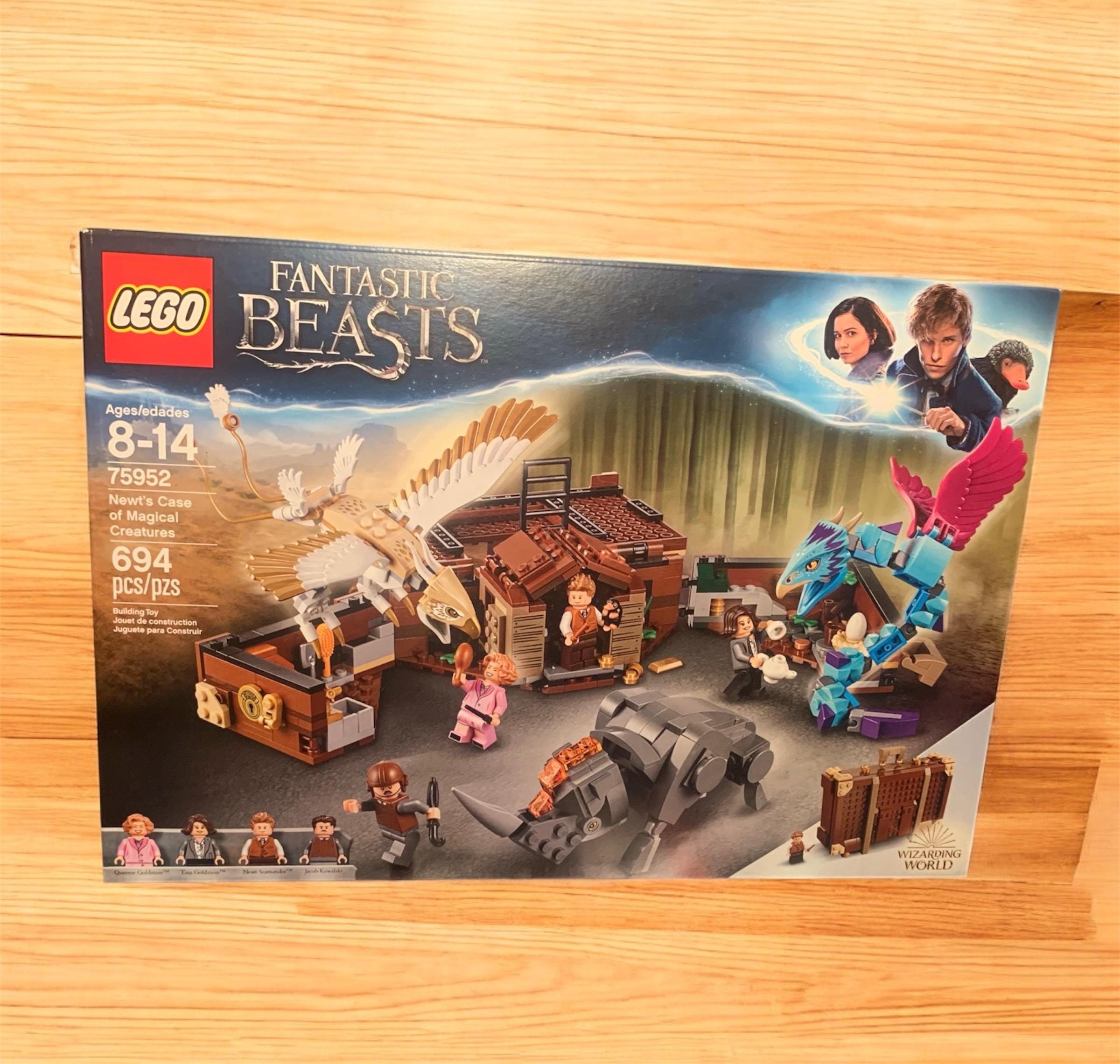 LEGO Harry Potter 75952 Newt's Case of Magical Creatures - 694