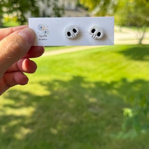 Halloween Clay Stud Earrings: Polymer Clay Spooky Jewelry skulls