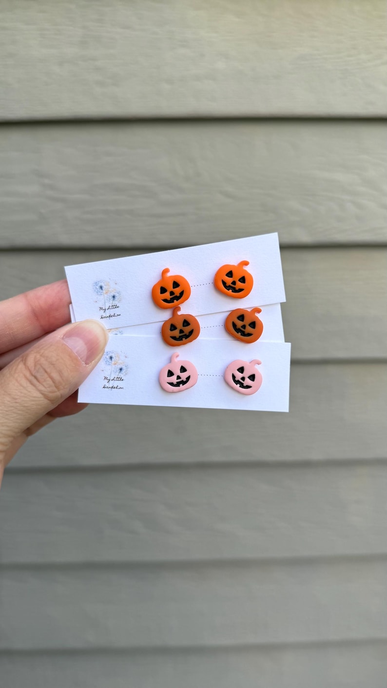Halloween Clay Stud Earrings: Polymer Clay Spooky Jewelry burnt orange 🎃