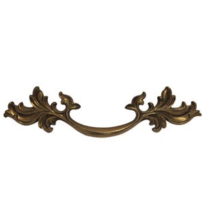 Keeler Brass Co N591 Franskt Provincial Lådhandtag Antikbehandlad 13 cm Borrning 23 cm B