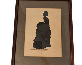 Estampe encadrée de silhouette de femme par Marietta Minnigerode Andrews, Veerhoff Galleries