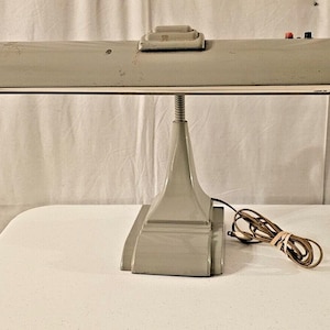 Vintage Gray Industrial Art Deco Flexible Gooseneck Table Work Bench Lamp Light