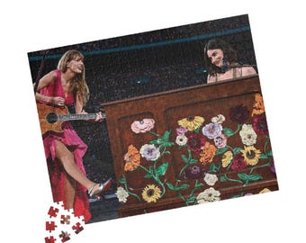 Puzzle - Gracie Abrams and Taylor Eras Tour Surprise Songs Flower Piano - 110, 252, 520, 1014-Piece, Jigsaw Puzzle, Entertainment, Music
